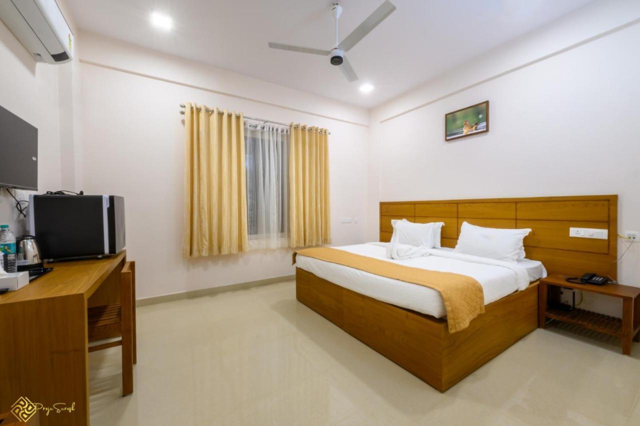 Daffodils Luxury Airport Suites Kochi Buitenkant foto