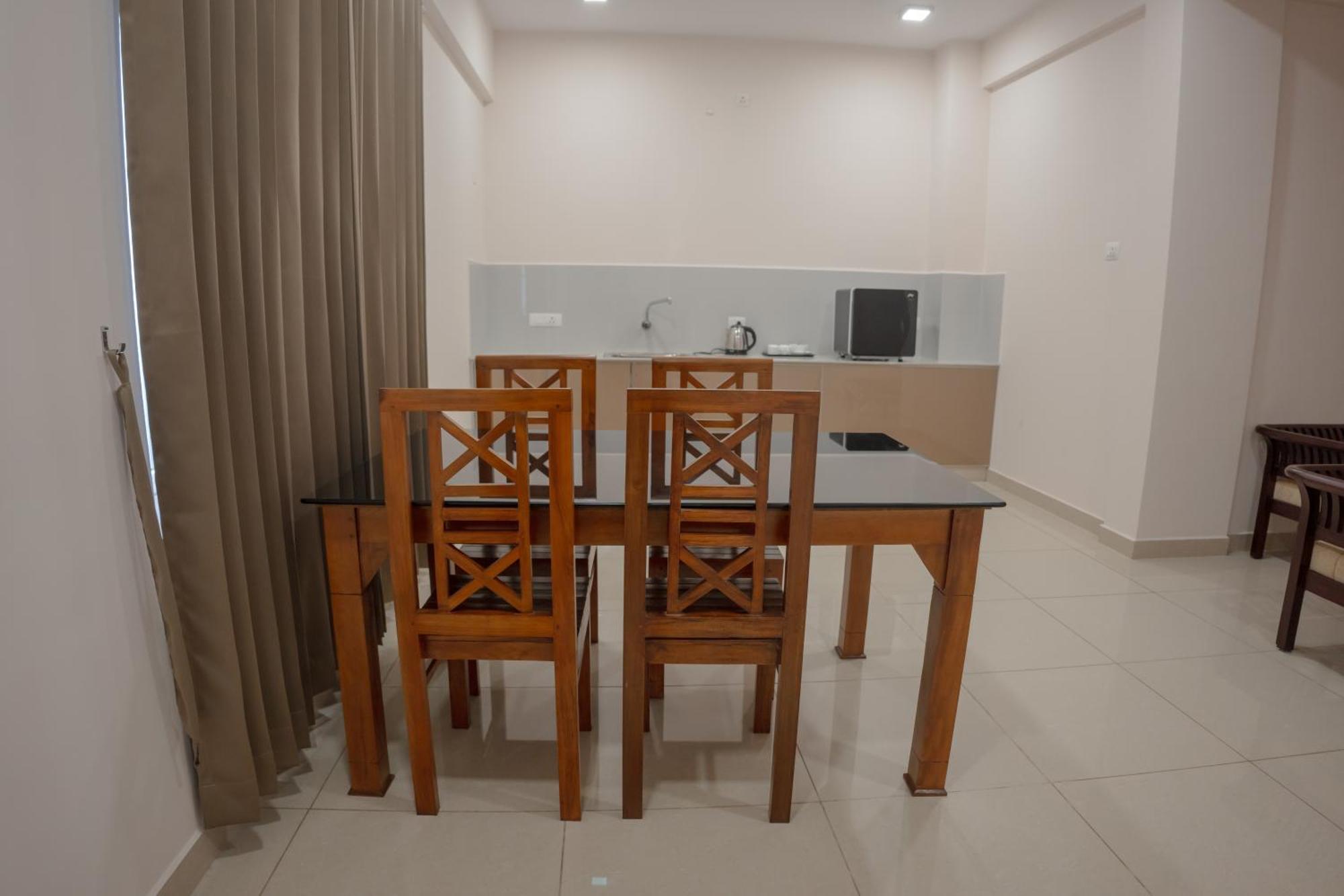Daffodils Luxury Airport Suites Kochi Buitenkant foto