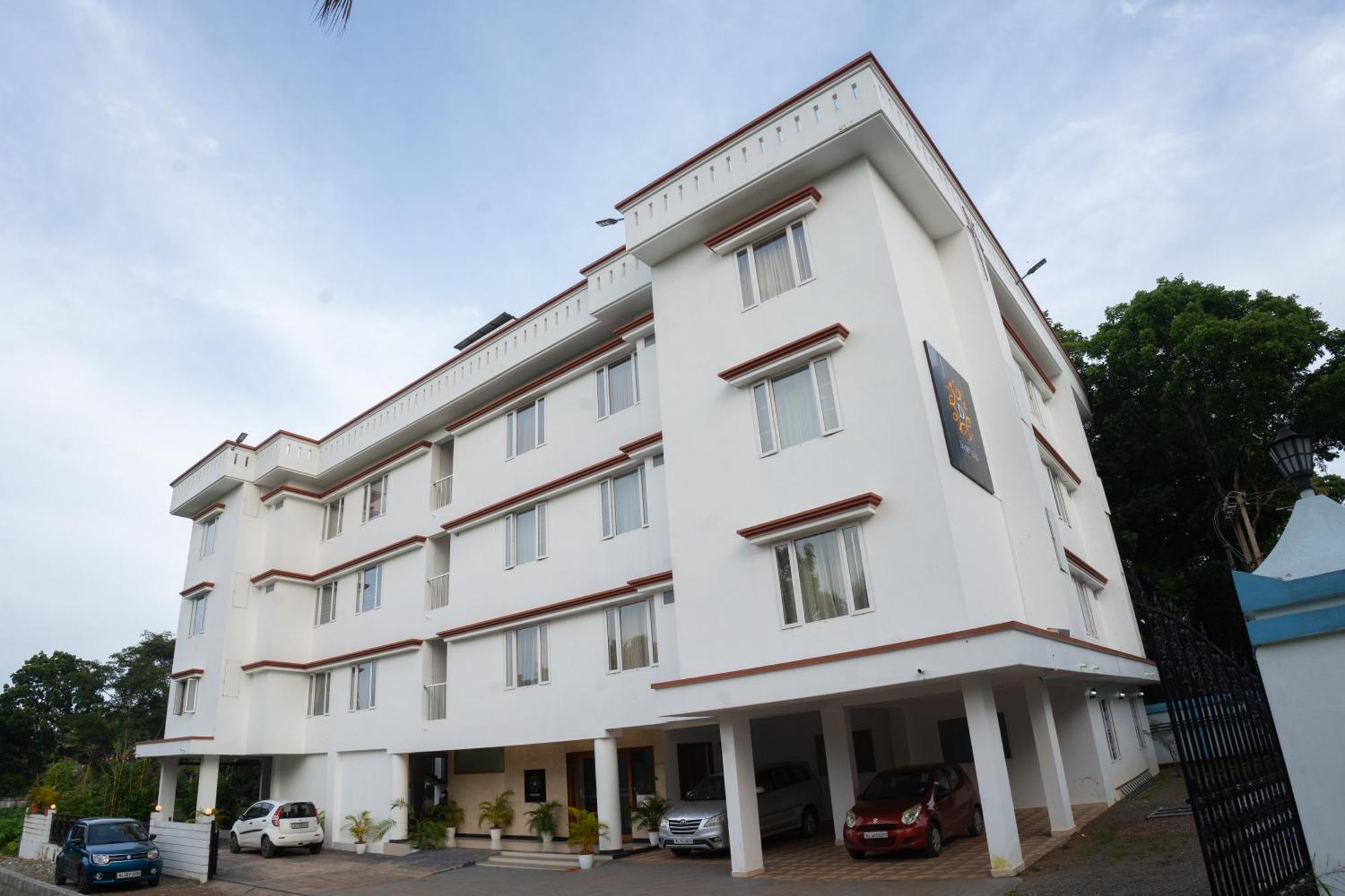Daffodils Luxury Airport Suites Kochi Buitenkant foto