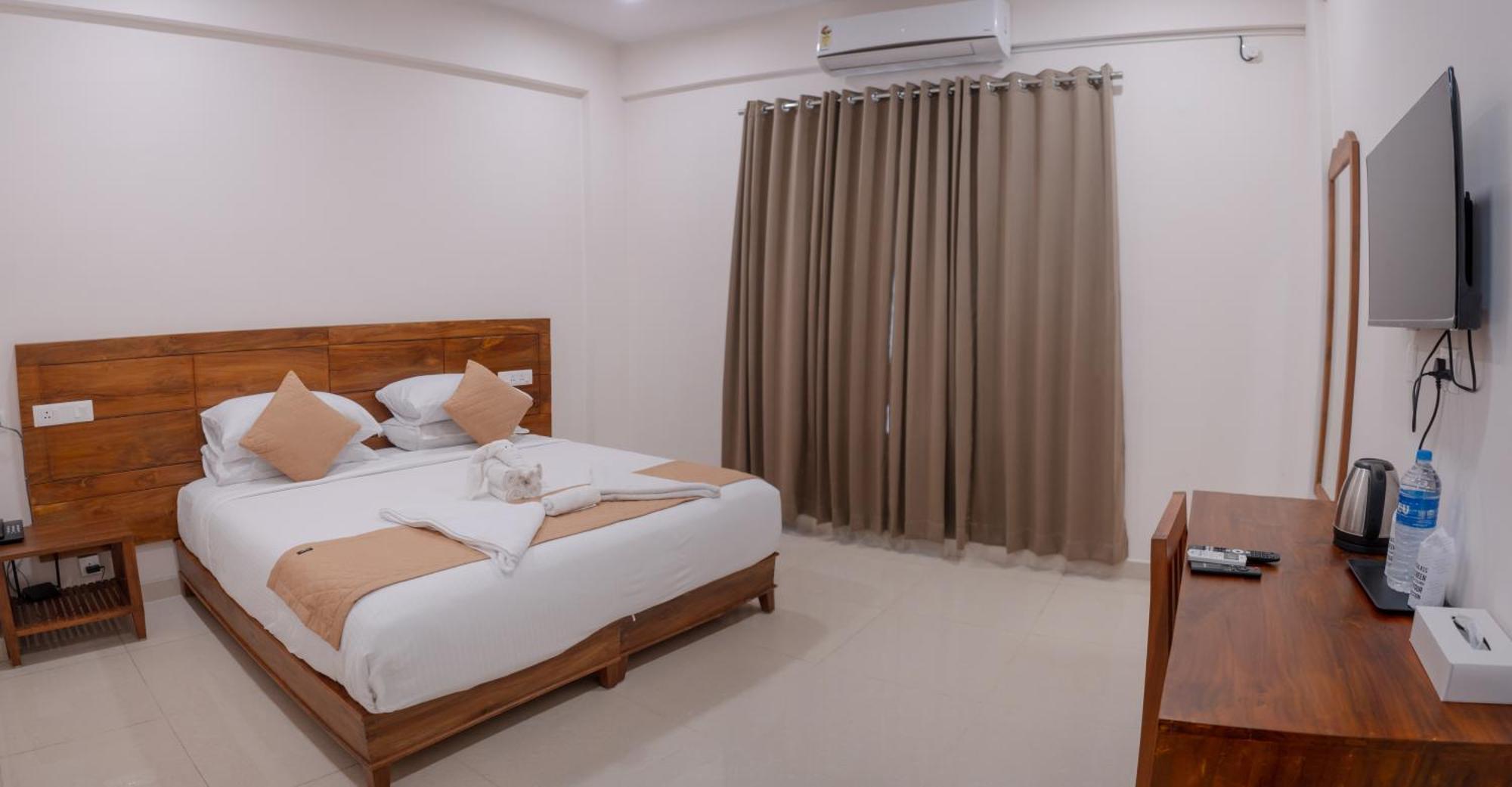 Daffodils Luxury Airport Suites Kochi Buitenkant foto